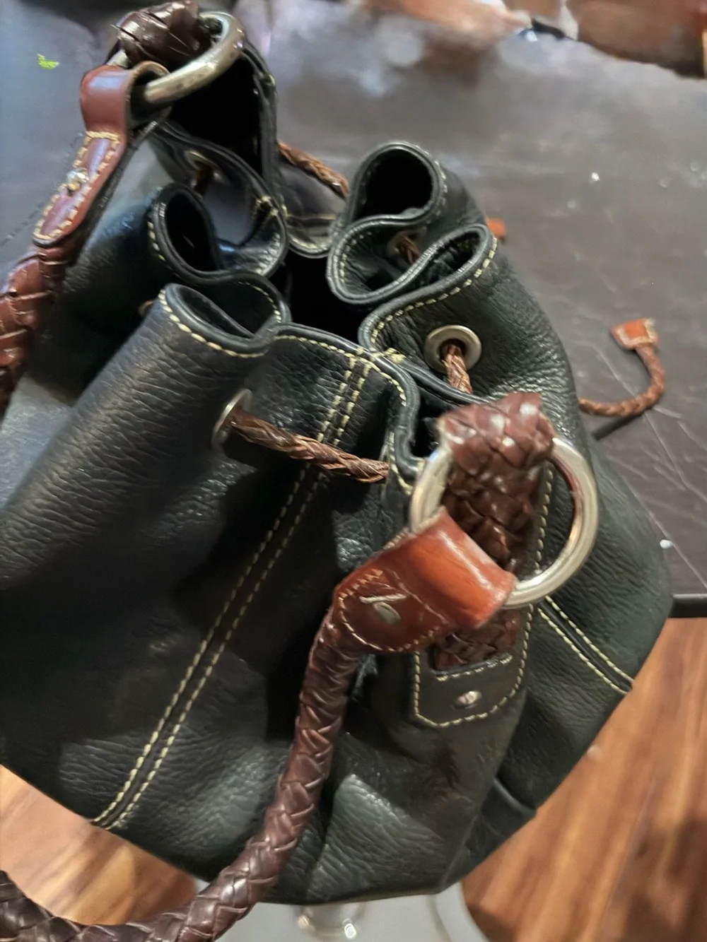 VTG Fossil black pebbled leather hobo bucket bag